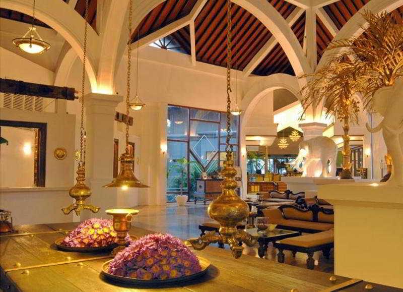 Royal Palms Beach Hotel Kalutara Exterior photo