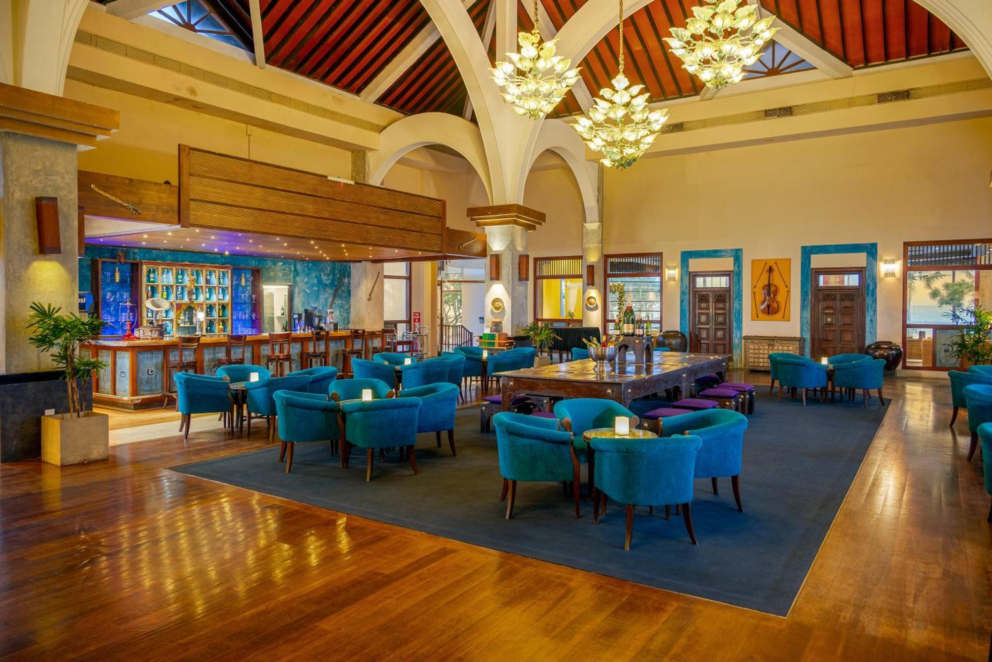 Royal Palms Beach Hotel Kalutara Exterior photo
